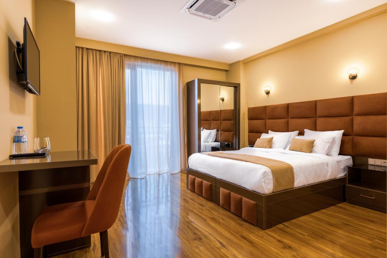 Hotel Residence Plaza Tbilissi Extérieur photo